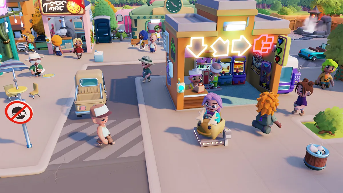 A busy Go-Go Town! shopping street